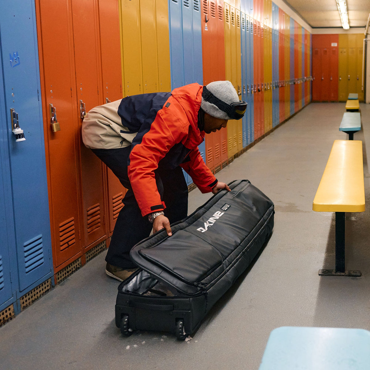 Low Roller Snowboard Bag - Black